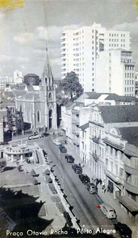 Porto Alegre Praça Otávio Rocha(acervo Tiago Pedruzzi) déc1940