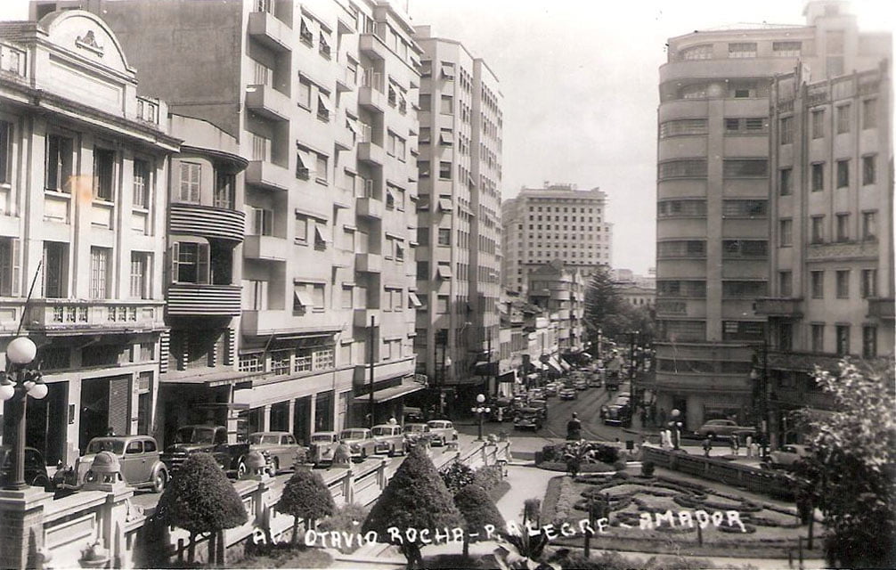 Porto Alegre - Avenida Otávio Rocha e Lojas Renner.