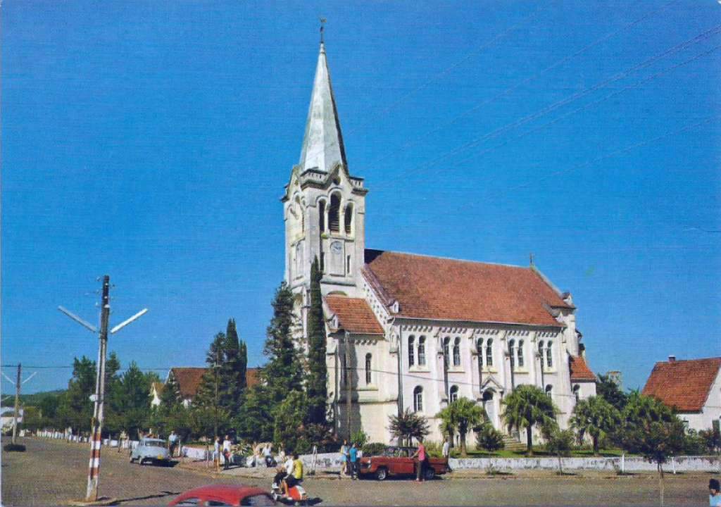 Santa Cruz do Sul - Igreja Evangélica na década de 1970.
