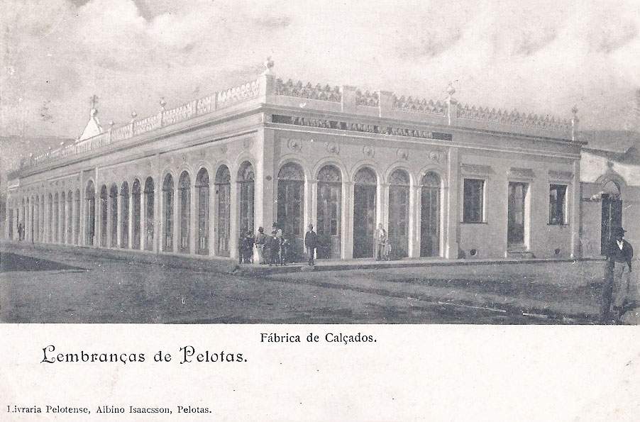 Pelotas - Postal de Fábrica de Calçados em 1904.