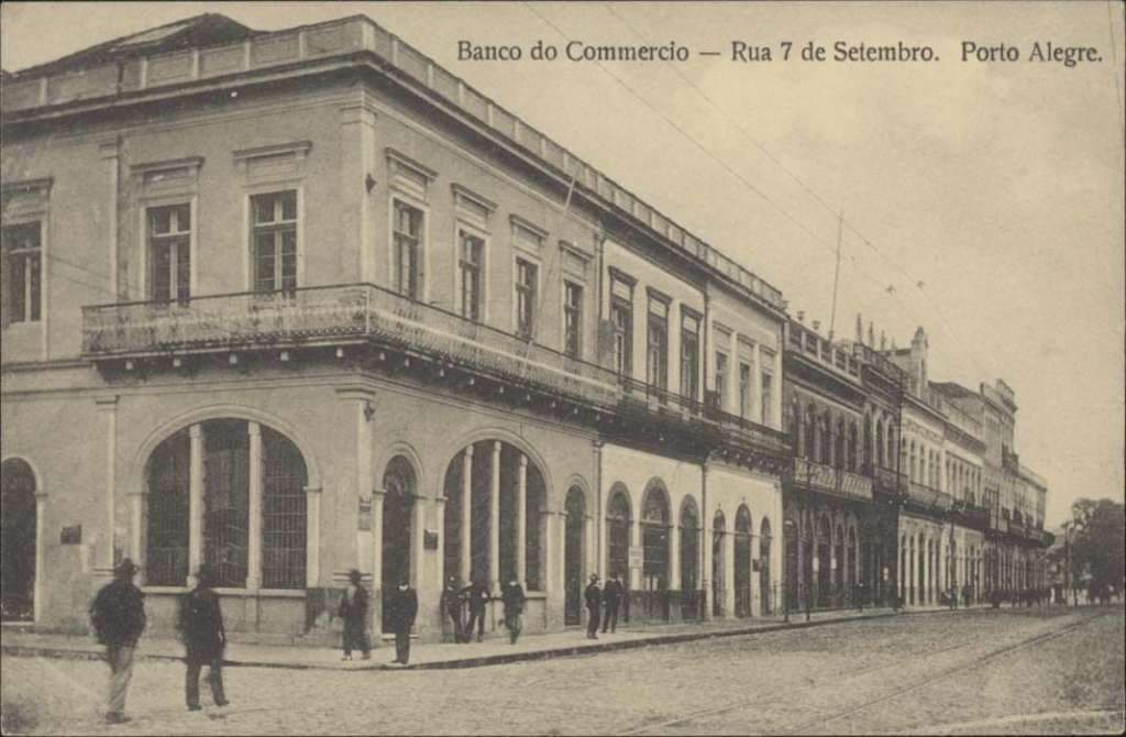 Porto Alegre - Banco do Comércio na Rua 7 de Setembro no início do século XX.