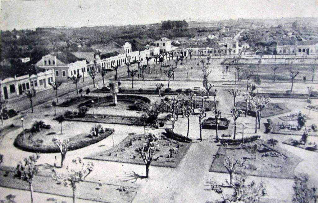 Gravataí - Vista da Praça Borges de Medeiros na década de 1930.