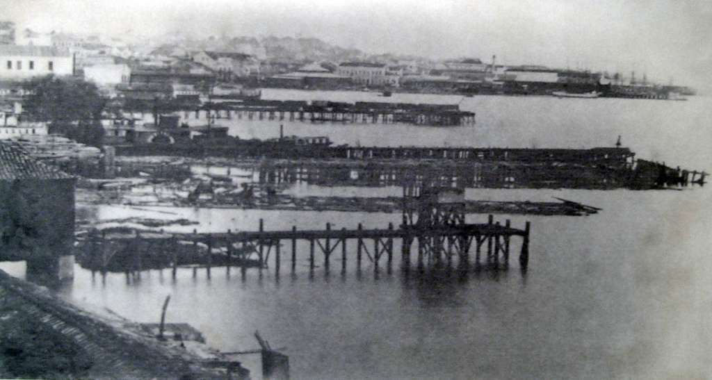 Porto Alegre - Cais no final do século XIX.