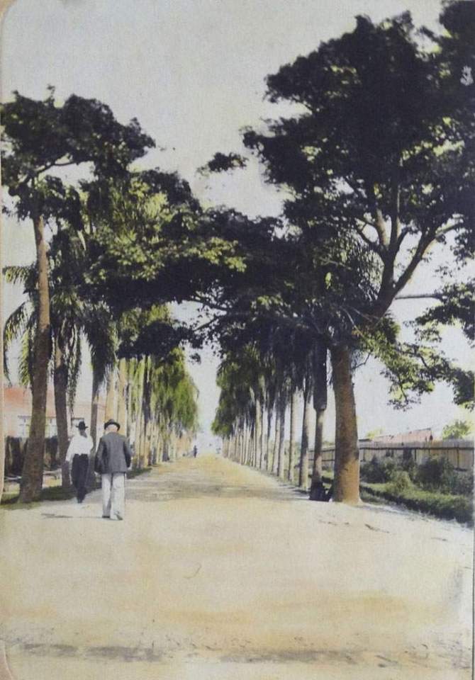 Porto Alegre - Rua 17 de Junho no início do século XX.