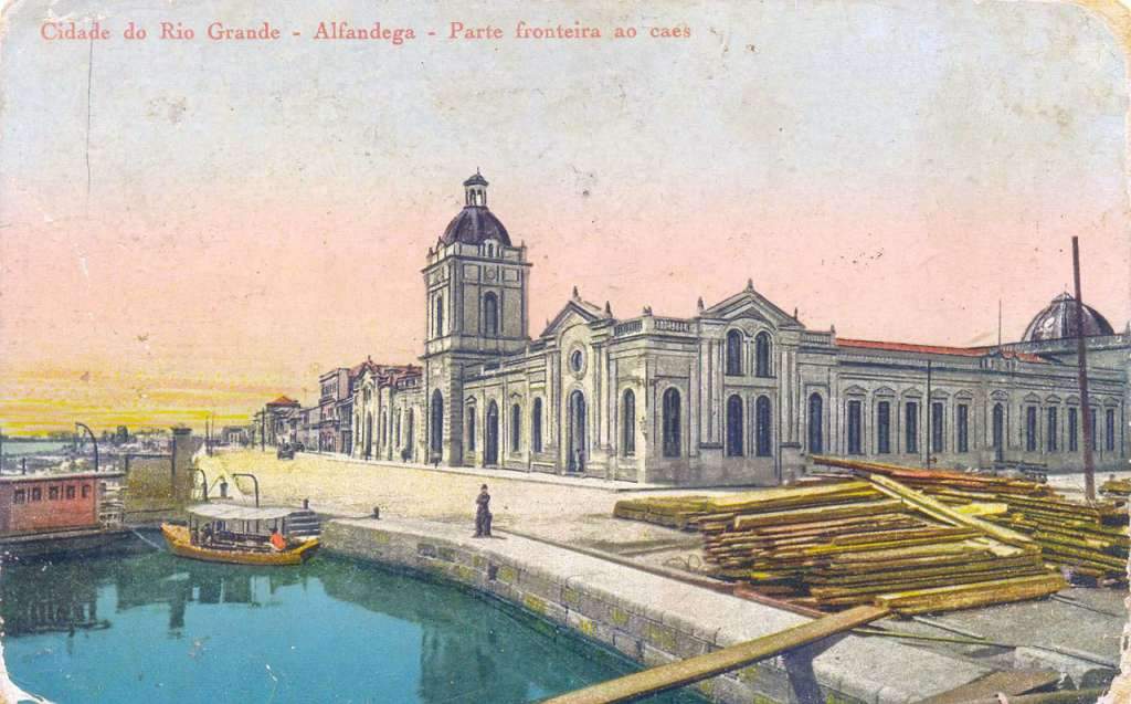 Rio Grande - Postal Alfândega e Cais no inicio do século XX.