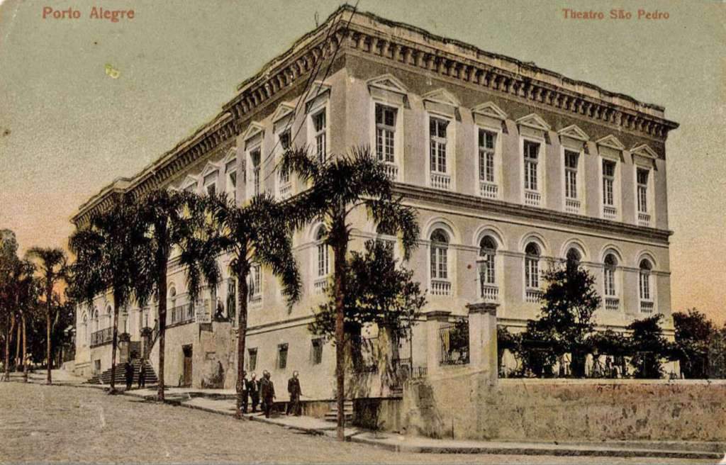 Porto Alegre - Postal Teatro São pedro no início do século XX.