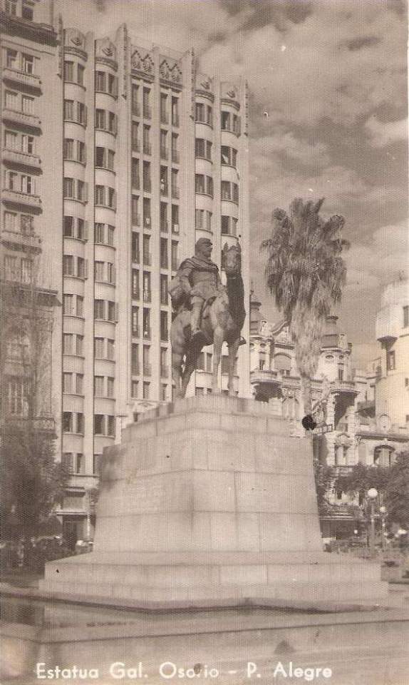 Porto Alegre - Estátua General Osório na década de 1950.
