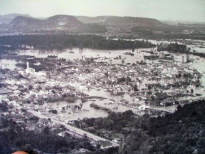 Montenegro enchente do Rio Caí