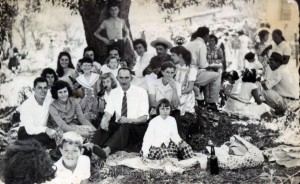 Passo Fundo Confraternização de amigos do Boqueirão na Festa de São Miguel déc1960    