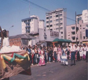Passo Fundo Mercado Zaffari 7 de setembro Desfile CTGS Av Brasil(acervo Jonny Specht) 