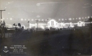 Passo Fundo Pórtico de entrada do Parque de Exposições do primeiro Centenário(Arquivo Histórico Regional) 1957 (1) 