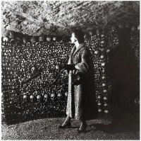 França Dans les catacombes, en 1953 (1) 