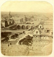 França La vue des sept ponts, depuis l'église Saint-Gervais. Au 1er plan, l'ancien Hôtel de Ville, avant son incendie en 1871 Photo Lamy 1864-1865 (1) 