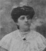 Lili Hartlieb