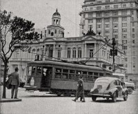 Porto Alegre Av Borges de Medeiros junto a Prefeitura(Paço Municipal) 1952