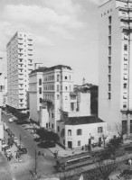 Porto Alegre Av Salgado Filho esquina Av Borges de Medeiros déc1950
