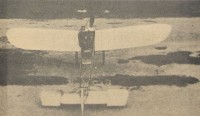 Porto Alegre Avião que pela primeira vez sobrevoou Porto Alegre pilotado pelo italiano Bartolomeu Cattaneo Prado do Menino Deus 1911