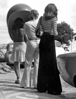 Porto Alegre Fila orelhão Rua da Praia(Rua dos Andradas) 19-04-1975  