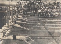 Porto Alegre Jogos Universitários prova de natação na piscina do Grêmio Náutico União 1963