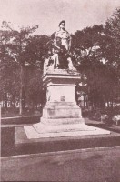 Porto Alegre Monumento a José e Anita Garibaldi Praça Garibaldi déc1930