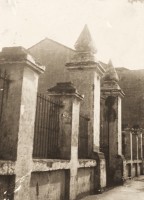 Porto Alegre Portão de entrada de antigo parque de exposições da Av Getúlio Vargas