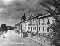 Porto Alegre Rua Annes Dias, em frente a Santa Casa, POA, provavelmente, anos 1930