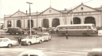 Porto Alegre Sede antiga da Carris Av João Pessoa Ônibus Monobloco déc1960