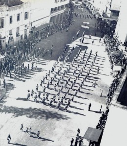 Santa Maria Desfile da Banda Marcial do Colégio Santa Maria - 1974