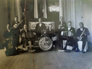 Uruguaiana Jazz Band Uruguayanense (foto Carlos Augusto Lopes da Silva Filho-FB Museu Estaleiro) 1926  