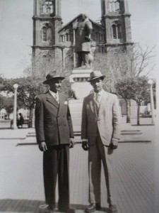 Uruguaiana Silvério Peres Costa e Xisto peres Costa Catedral Monumento do Barão do Rio Branco 1949 