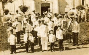 Viamão A Banda Setembrina animava as festividades déc1950