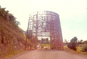 Bento Gonçalves Construção da Pipa do pórtico 1975 2