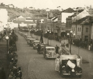 Bento Gonçalves Desfile de 7 de setembro(acervoAmelio Casagrande) 1949