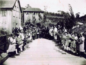 Bento Gonçalves Reinauguração ponte Rio Buratti Moinho Bertarello déc1950