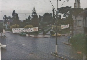 Carazinho Av Flores da Cunha Praça Albino Hillebrant 1974