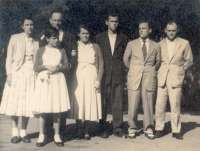 Laura Teresinha Umberto Cândida Lauro Antônio Cláudio Bodas de Prata 06-08-1957